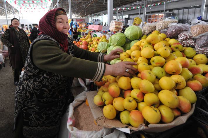 Global trade in food and agricultural products more than doubles in last two decades