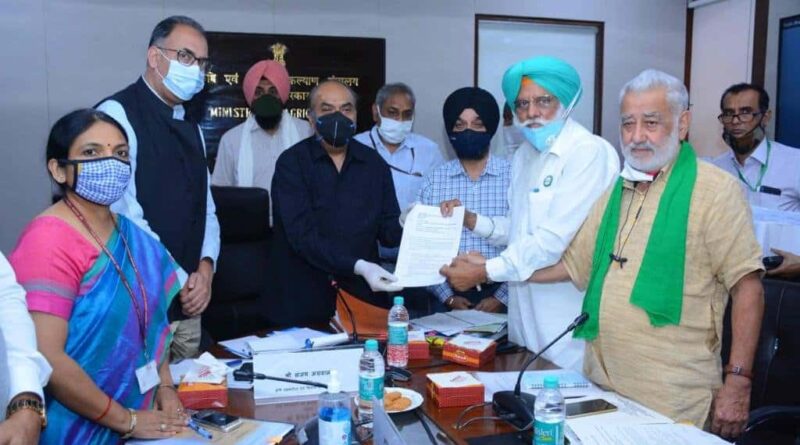 Secretary Agriculture holds meeting with 29 Farmer Unions from Punjab