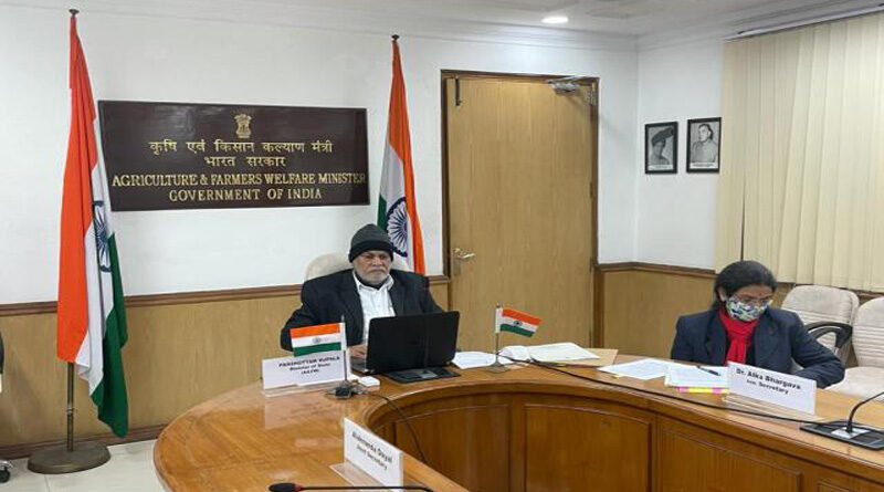 Union Minister of State for Agriculture and Farmers Welfare Shri Parshottam Rupala addresses the National Conference on Agriculture for Summer Campaign