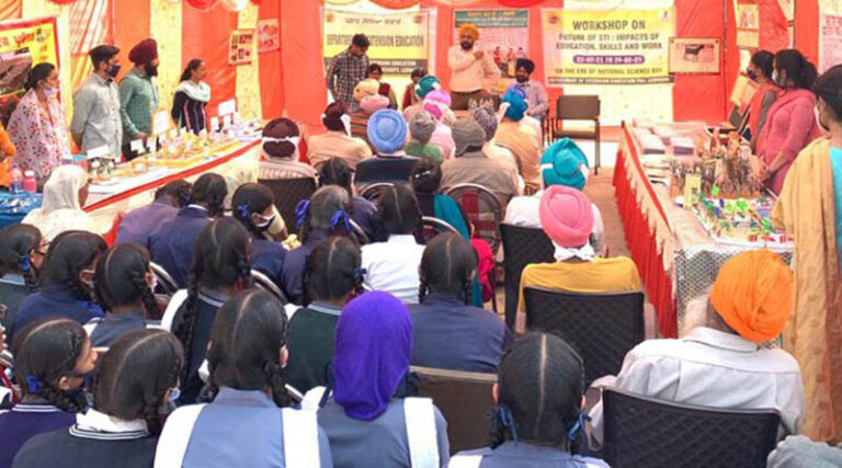 PAU organizes village level exhibition of agricultural innovations