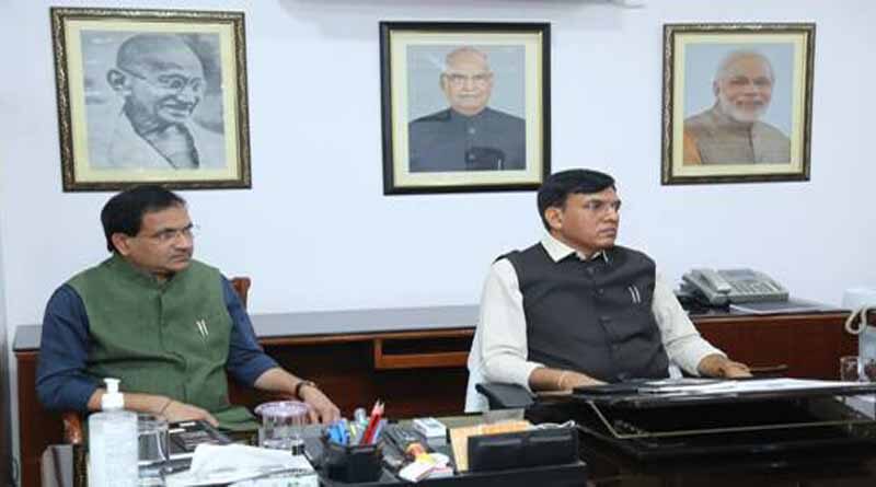 Mr. Mansukh Manadaviya holds review meeting for Making India Aatmanirbhar in Fertlisers