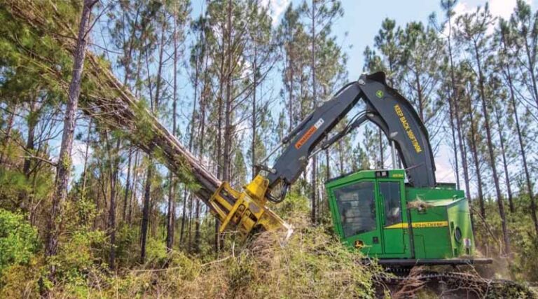 John Deere Announces 330-Horsepower Option for 853M and 853MH Machines