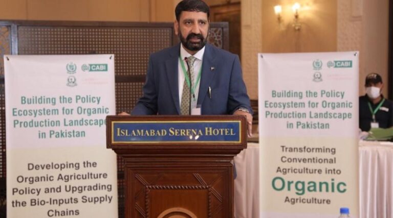CABI works in partnership to promote organic agriculture in Pakistan