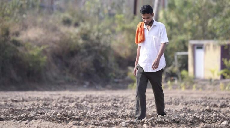 Black marketing of fertilizers in Madhya Pradesh