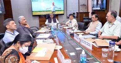 Farmers should be willing to experiment and use New Seeds and Technologies: Narendra Singh Tomar