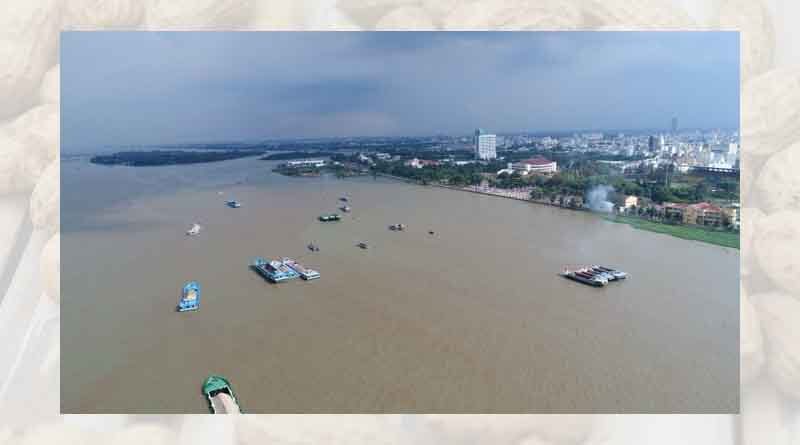 In Mekong Delta, fresh water, brackish water, and seawater are all exploitable resources
