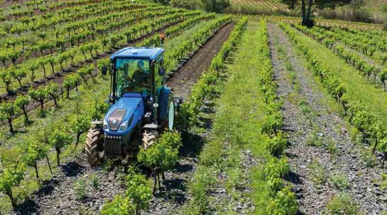 New Holland wins Best Specialized Tractor at EIMA 2022