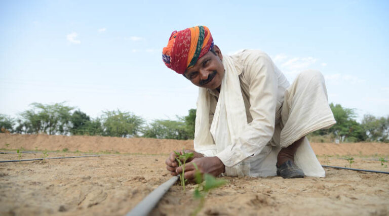 It’s time we put a ‘Plug’ in our Thirsty Farming