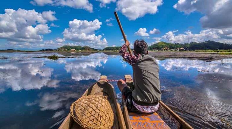 More than 1 lakh lakes to be built in India under Mission Amrit Sarovar