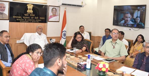Nationwide KCC campaign for Animal Husbandry, Dairy and Fishery Farmers