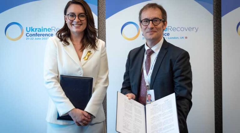 FMC Corporation and the Ukrainian Government sign a MoC for agriculture during Ukraine Recovery Conference