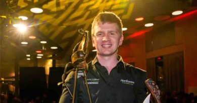 Jan Buter takes home Hawke’s Bay’s Young Fruit Grower Award