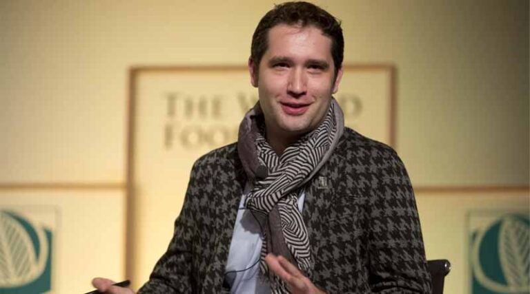 CIMMYT director general and cropping system scientist to receive the 2023 Glenn Anderson Lectureship Award