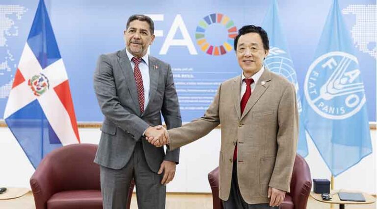 Bilateral meeting with the Minister for Agriculture of the Dominican Republic – H.E. Limber Cruz López