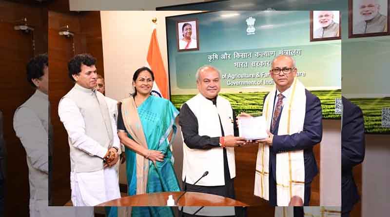 Union Minister Mr. Narendra Singh Tomar meets Minister of Suriname Mr Albert R. Ramdin at New Delhi today
