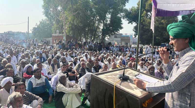 Haryana govt organizes 'Anndata Sammelan' in Loharu; Farmer Unions holds rally at Obra in Haryana