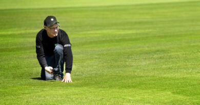 Choose ecomaster for a joined-up approach to turf care and management