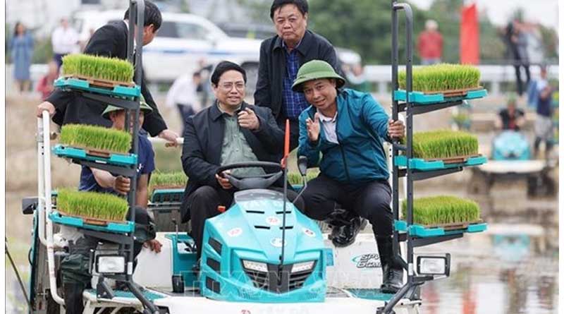 PM visits Hai Duong’s agricultural production models
