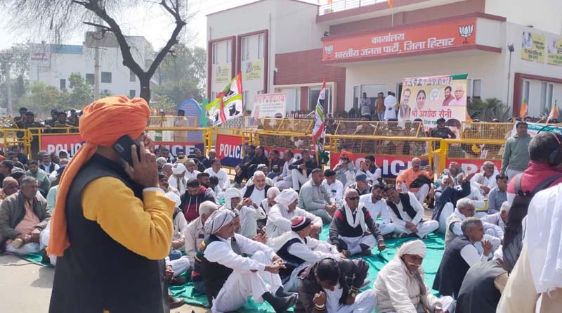 Haryana farmers protest across BJP offices in the state