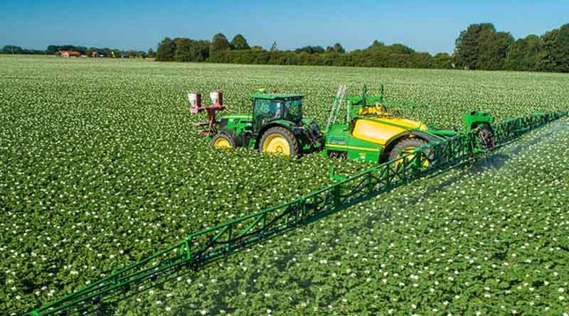 Mix strategy to counter blight resistance risks