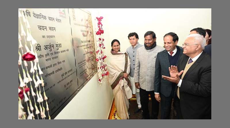 Training of advanced technologies, field visit to tribal farmers of Jharkhand in Pusa