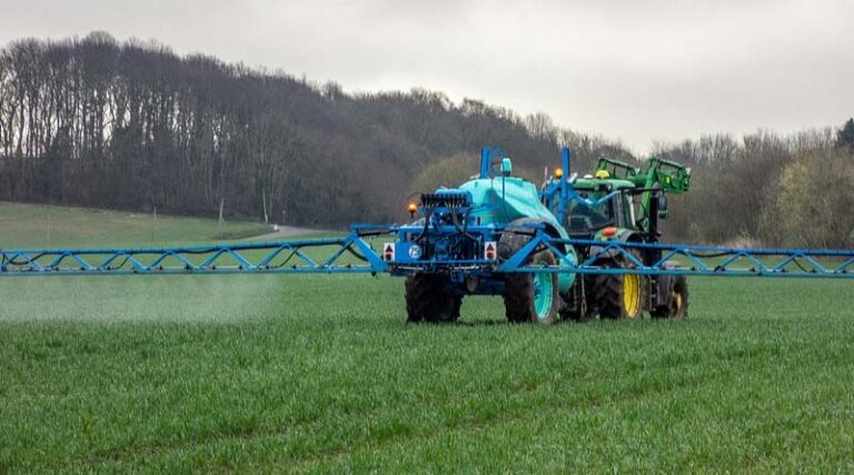 Global Water Soluble Fertilizer Market to Reach US$ 13,599 Million by 2032