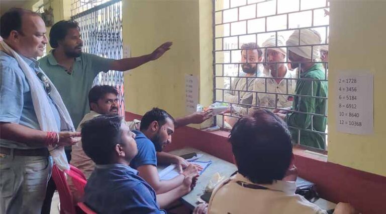Cotton Seeds Distributed Under the Administration’s Supervision in Khargone District