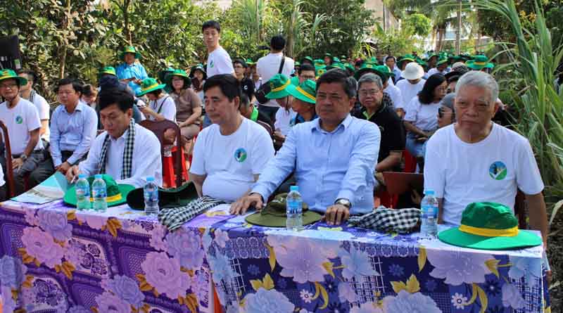 MARD, Can Tho City, and IRRI Launch Model Farms for Sustainable Rice Production