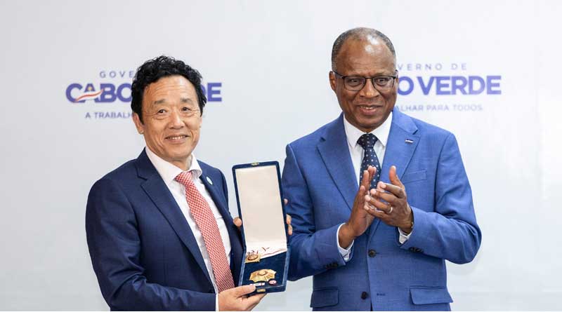 Cabo Verde Awards Country’s Highest Honour to FAO