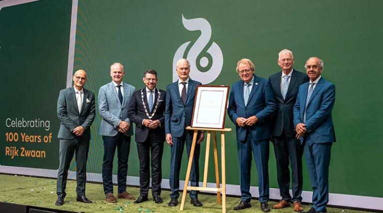 Rijk Zwaan Receives Honorary Royal Title