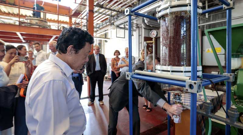 In Slovakia, the Director-general Visits Research Institutions and Witnesses the Signing of a Letter of Intent