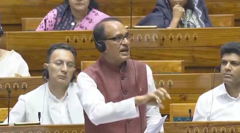 Crop Insurance Company to Pay 12% Penalty for Delay in Giving Claim: Shivraj Singh Chouhan