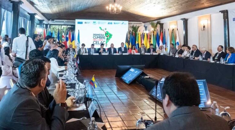 In Honduras, QU Dongyu Highlights the Crucial Role of Coffee in the Transformation of Agrifood Systems