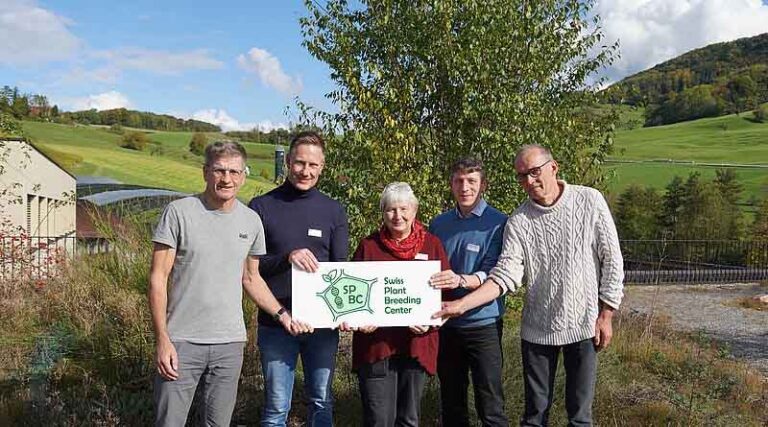 Growing Together: Competence Centre for Swiss Plant Breeding