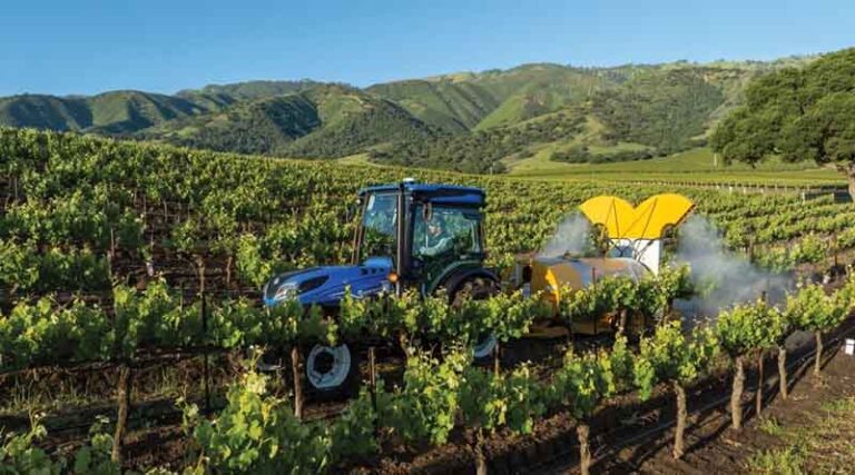New Holland to Showcase Advancements in Precision Technology for Growers at FIRA USA 2024