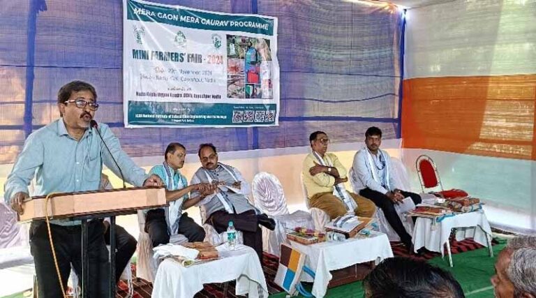 Farmers Fair Organized Under The Mera-gaon-mera-gaurav Scheme