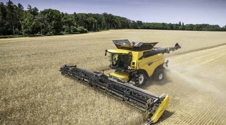 Maximising Every Grain: New Holland’s Twin Rotor CR Combines Revolutionise Harvesting Efficiency