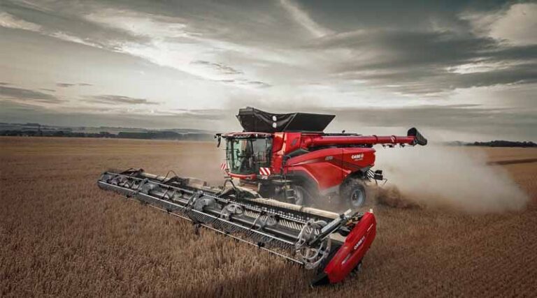 European Debut For Next-generation Case IH combines at EIMA: AF Series Takes Axial-flow Principle Into New Capacity Class