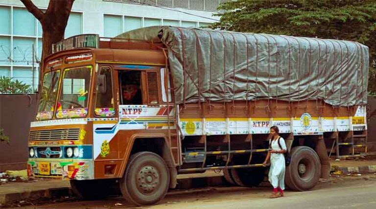 Trucks Stuck at Border as West Bengal Halts Potato Exports to Control Prices