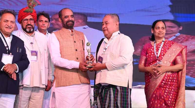 Mushroom Farmer from Arunachal Pradesh Receives 'Millionaire Farmer of India District Award