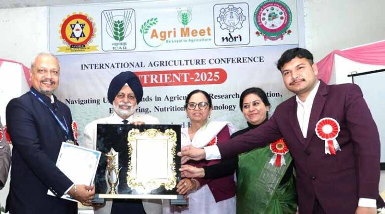 Dr. Anil Dixit Conferred with Norman E. Borlaug Award at NUTRIENT-2025