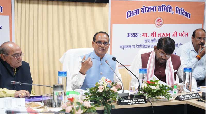 Poor-Quality Soybean Seeds Spark Ministerial Rebuke; Shivraj Singh Chouhan Orders Immediate Action