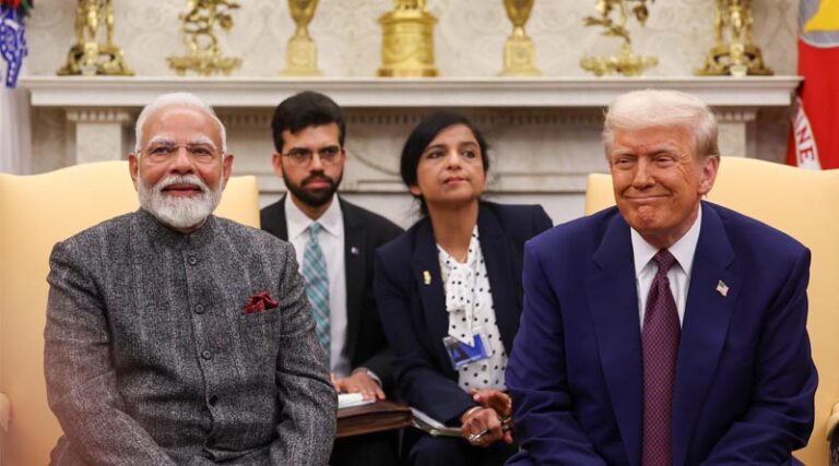 Trump Announces 25% Tariff on India from August 1, Cites High Trade Barriers and Russia Ties