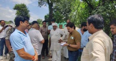 Major Action Against Fertilizer Theft in Madhya Pradesh, 180 Bags Seized on Bhind-Gwalior Highway