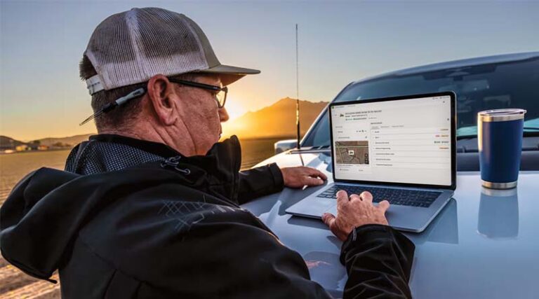 John Deere Launches Enhanced Digital Self-Repair Tool