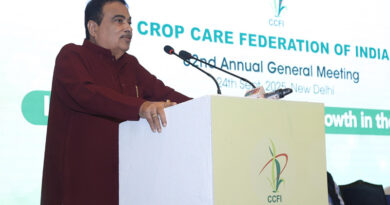 Nitin Gadkari Urges Self-Reliance in Agrochemicals at CCFI 62nd AGM in New Delhi