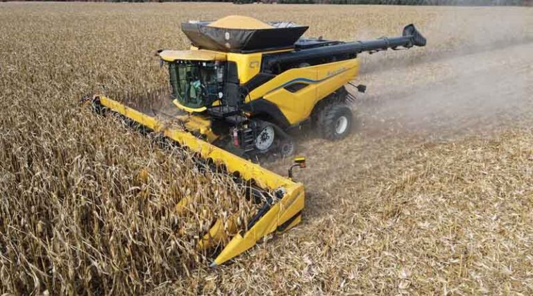 CNH brand New Holland wins two 2025 Agritechnica Innovation Awards