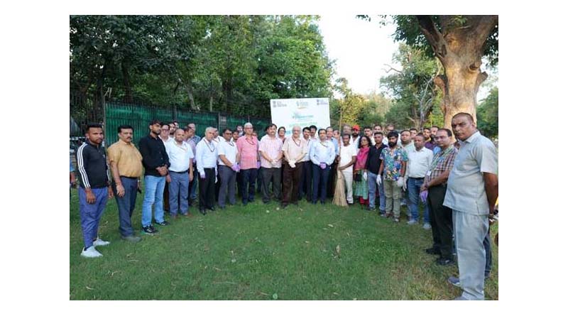 Department of Agriculture Takes up Mass cleanliness drive around Krishi Bhawan