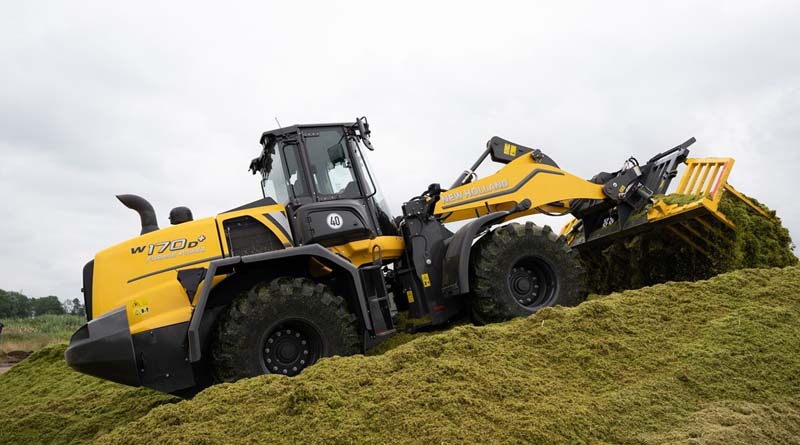 New Holland Boosts Silage Contractors Productivity with the New W170D+ Forage Power