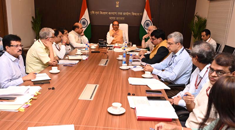 Union Agriculture Minister Shivraj Singh Chouhan Reviews Nationwide Crop Situation, Announces Punjab Flood Visit